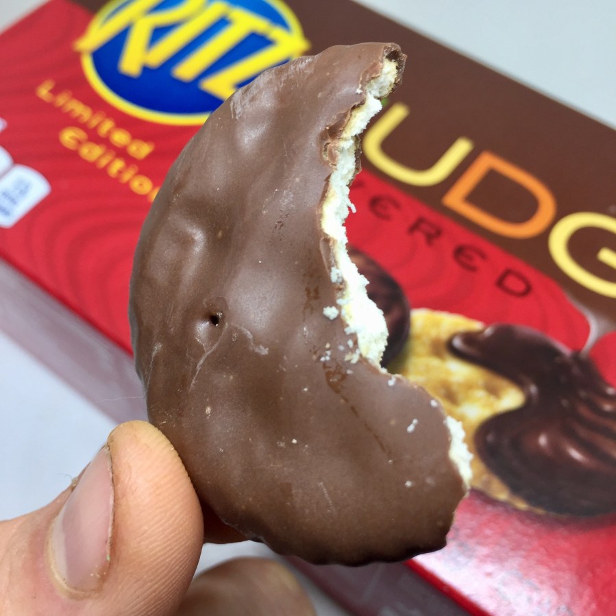 Fied Ritz Crackers REVIEW: Fudge Covered Ritz Crackers | Sean's Skillet